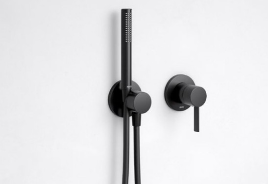 Keuco шланговое подсоединение с держателем для лейки с круглой розеткой, ixmo, черный матовый арт. 59592 370001