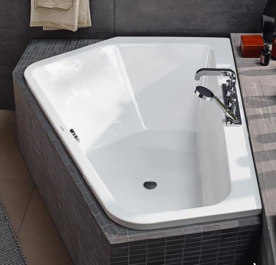 Duravit акриловая ванна 5 1900 х 1400 c двумя разными наклонами спинки, paiova, 700392000000000 цвет: белый