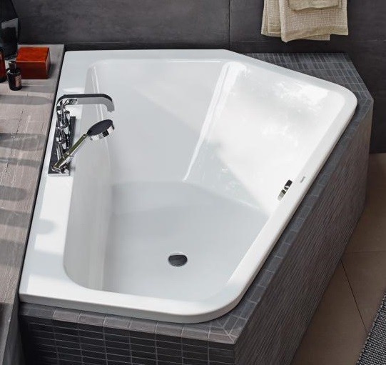 Duravit акриловая ванна 1900 х 1400 c двумя разными наклонами спинки, paiova, 700393000000000 цвет: белый