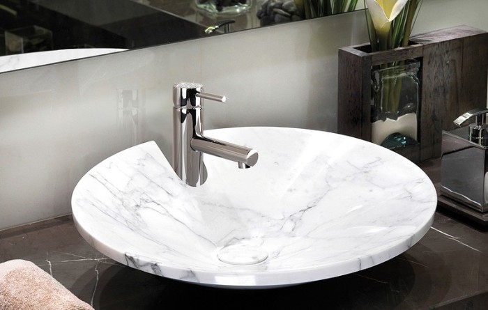 Bossini однорычажный смеситель для раковины высокий с донным клапаном, oki, черный арт. z005303.073