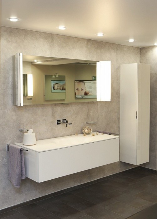 Keuco шкаф - пенал высокий подвесной петли справа, 3 стеклянные полки, с корзиной для белья, edition 11, белый арт. 31331 380002