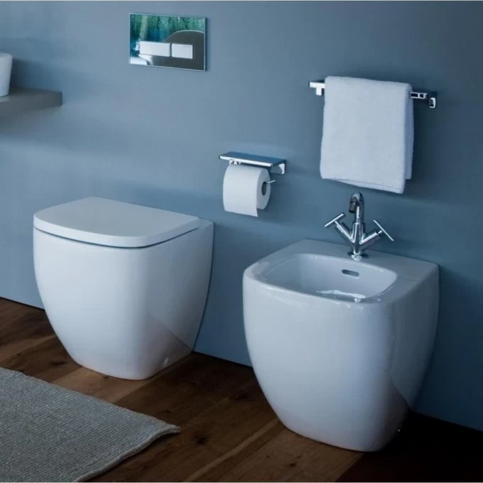 LAUFEN биде напольное, PALOMBA - 8.3280.1.000.304.1